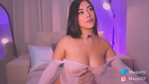 Maquii   online show from February 2026 09:35:02 PM