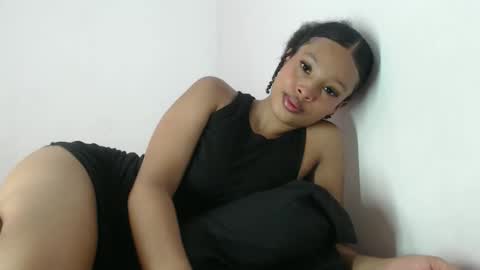 Snapshot of mar_aimy chatting on November 2025 07:13:02 PM Mar online show from November 2025 07:13:02 PM