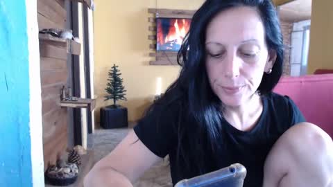 Snapshot of mara_david chatting on December 2024 09:41:01 PM coshitaxxx online show from December 2024 09:41:01 PM