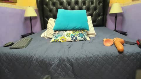 Snapshot of mara_summerr chatting on November 2025 03:46:01 PM mara_summerr online show from November 2025 03:46:01 PM