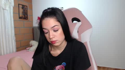 Snapshot of maraa_09 chatting on January 2025 04:39:02 AM Marcela independent online show from January 2025 04:39:02 AM