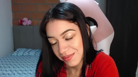 Snapshot of maraa_09 chatting on January 2025 02:53:02 AM Marcela independent online show from January 2025 02:53:02 AM