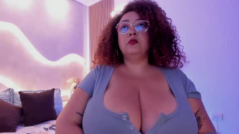Mrs. Sweet online show from May 2026 02:08:01 AM