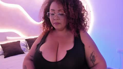 Mrs. Sweet online show from May 2026 02:06:01 AM