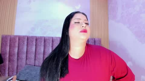 maralinette22 online show from June 2026 09:42:02 AM