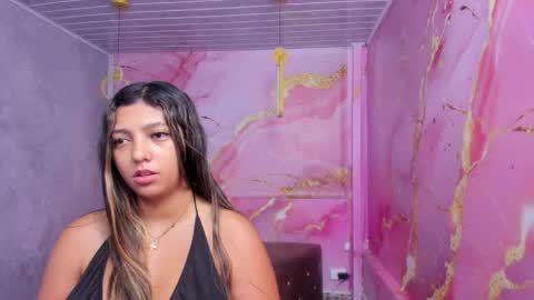 Maraluna online show from June 2026 12:00:02 PM