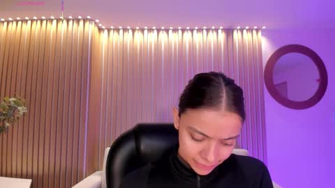 Snapshot of mararicci chatting on September 2025 12:37:02 PM MARA online show from September 2025 12:37:02 PM