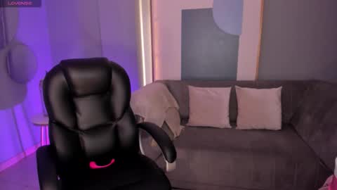 Snapshot of mararicci chatting on September 2025 10:41:01 AM MARA online show from September 2025 10:41:01 AM