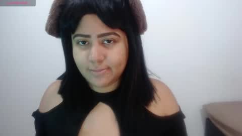 Snapshot of marasilk chatting on September 2025 12:40:01 PM Mara Silk online show from September 2025 12:40:01 PM