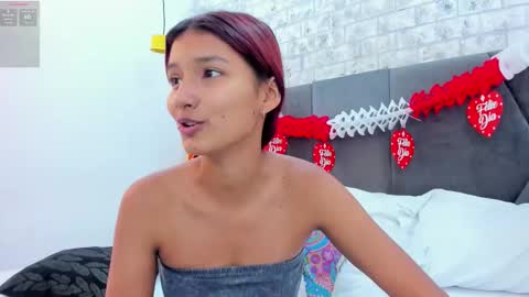 Snapshot of maray_lous chatting on February 2026 08:16:01 PM Maray Lous online show from February 2026 08:16:01 PM