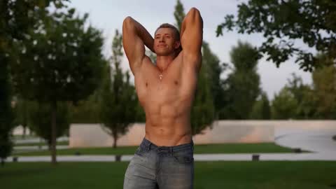 Snapshot of marc105100 chatting on March 2026 06:07:02 AM alex marvelxx online show from March 2026 06:07:02 AM