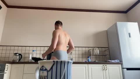 Snapshot of marc105100 chatting on March 2026 05:33:01 AM alex marvelxx online show from March 2026 05:33:01 AM