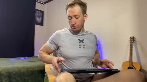 alex marvelxx online show from April 2026 07:46:02 AM