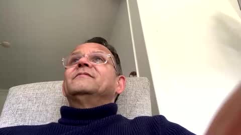 Snapshot of marc280384 chatting on March 2025 01:09:01 PM marc280384 online show from March 2025 01:09:01 PM