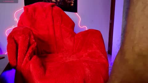 Marc Locke online show from September 2025 03:31:01 AM