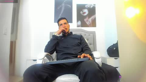 Marc Ruffalo online show from April 2026 11:26:02 AM