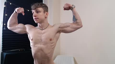 marc_solo online show from May 2026 07:27:02 AM