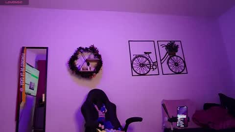 MARCE AND ..... online show from October 2025 11:33:02 AM