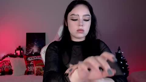 Snapshot of marceline_red chatting on December 2025 08:21:01 AM Lady Marceline online show from December 2025 08:21:01 AM