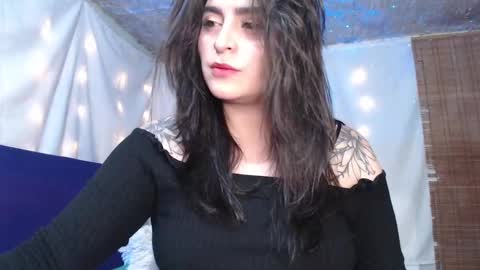 Snapshot of marceline_uu chatting on December 2024 05:54:02 PM M A R C I online show from December 2024 05:54:02 PM