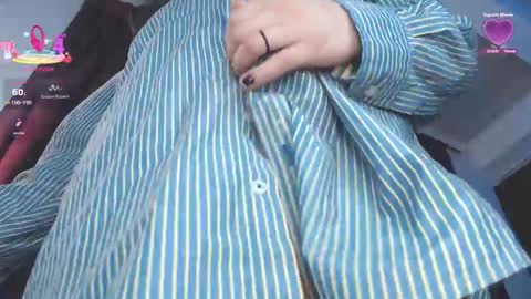 Snapshot of marceline_uu chatting on October 2025 12:15:02 PM M A R C I online show from October 2025 12:15:02 PM