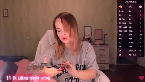 Snapshot of marcelinepeach chatting on October 2025 11:23:01 PM Sara online show from October 2025 11:23:01 PM