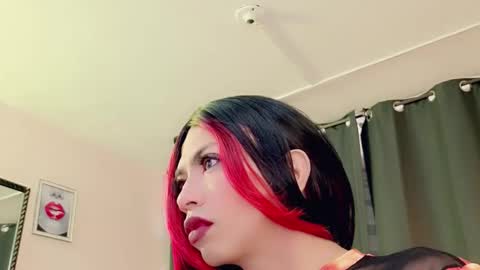 marcell_nova online show from November 2025 01:00:02 PM