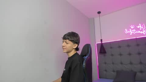 MARCELLO online show from April 2026 01:46:02 PM