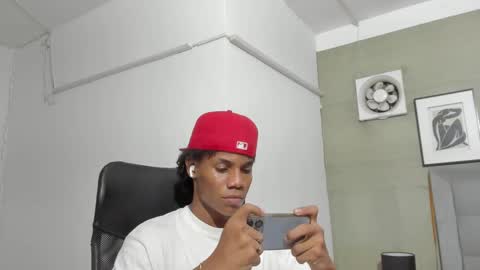 Snapshot of marcelo_dosantos77 chatting on January 2025 09:55:02 AM MARCELO online show from January 2025 09:55:02 AM
