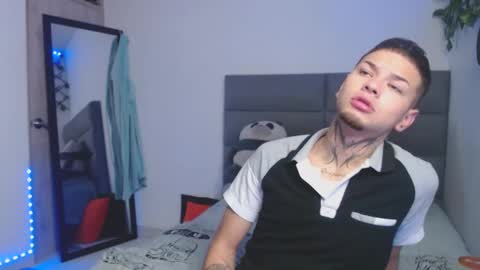 marcelo_m1lk online show from October 2025 05:19:02 AM