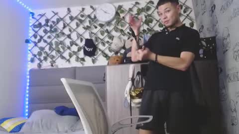 marcelo_m1lk online show from October 2025 05:20:02 AM