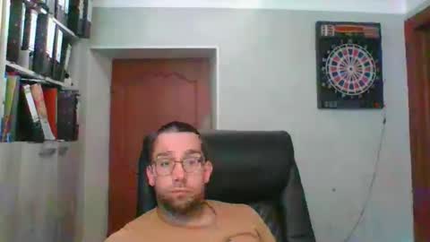Snapshot of marcjemp chatting on May 2026 12:33:01 PM marcjemp online show from May 2026 12:33:01 PM