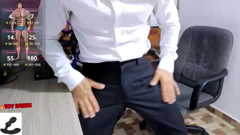 Snapshot of marckmuscle chatting on November 2025 01:50:02 AM Marck Independent model online show from November 2025 01:50:02 AM