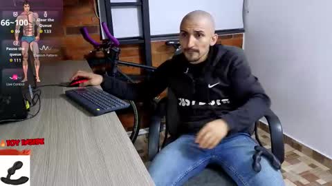 Snapshot of marckmuscle chatting on November 2025 03:20:02 AM Marck Independent model online show from November 2025 03:20:02 AM