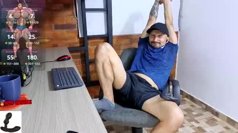 Snapshot of marckmuscle chatting on December 2025 12:20:02 AM Marck Independent model online show from December 2025 12:20:02 AM