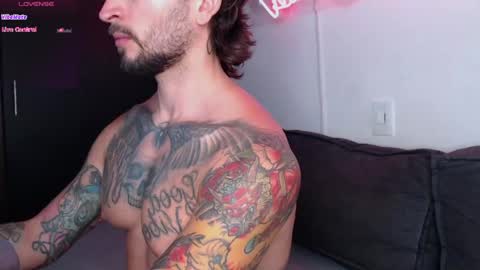 marco_allison43 online show from May 2026 06:05:01 PM