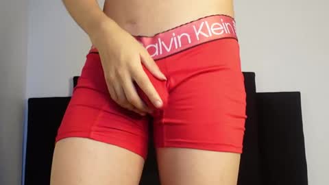 Marco online show from November 2025 03:28:02 AM