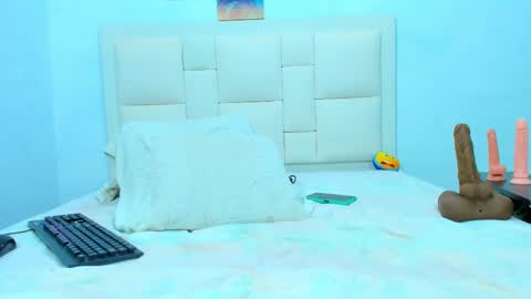 Snapshot of marcojohnsoon chatting on February 2025 11:32:02 PM Marco Luis online show from February 2025 11:32:02 PM