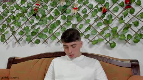 Marcos online show from December 2024 09:13:02 PM