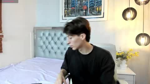 marcoviolet online show from May 2026 11:51:01 AM