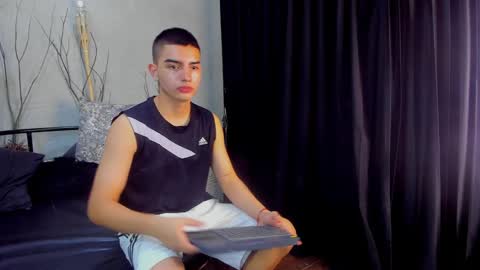 Snapshot of marcovitto chatting on January 2025 08:26:02 AM marcovitto online show from January 2025 08:26:02 AM