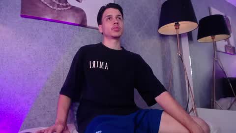 Snapshot of marcus_hanks chatting on January 2025 03:57:02 AM Marcus Hanks online show from January 2025 03:57:02 AM