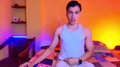 Snapshot of marcus_hanks chatting on October 2025 03:47:02 AM Marcus Hanks online show from October 2025 03:47:02 AM