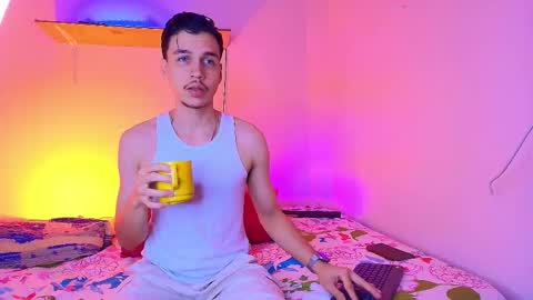 Marcus Hanks online show from December 2025 03:03:01 AM