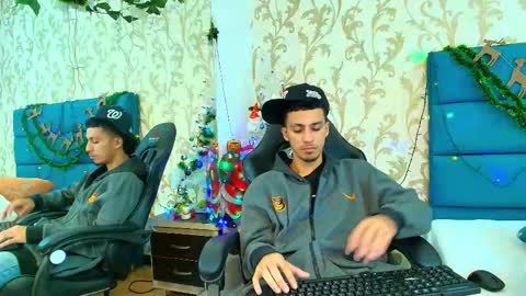 marcus_jeron online show from December 2025 11:32:01 PM