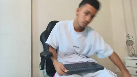 marcus_jeron online show from April 2026 01:41:02 AM