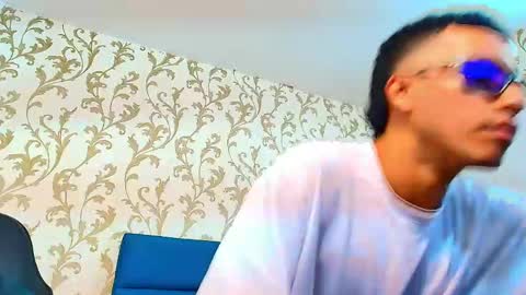 marcus_jeron online show from April 2026 06:49:01 PM