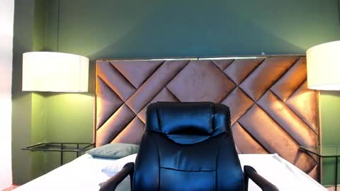 marcus_jeron online show from June 2026 12:05:02 AM
