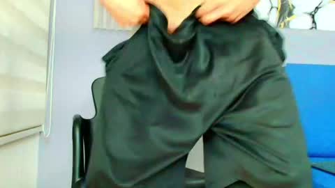 marcus_smithh online show from October 2025 09:05:02 PM