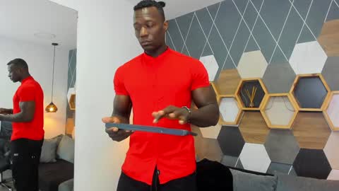 Snapshot of marcusblack_ chatting on January 2025 02:13:02 PM Marcusssss online show from January 2025 02:13:02 PM